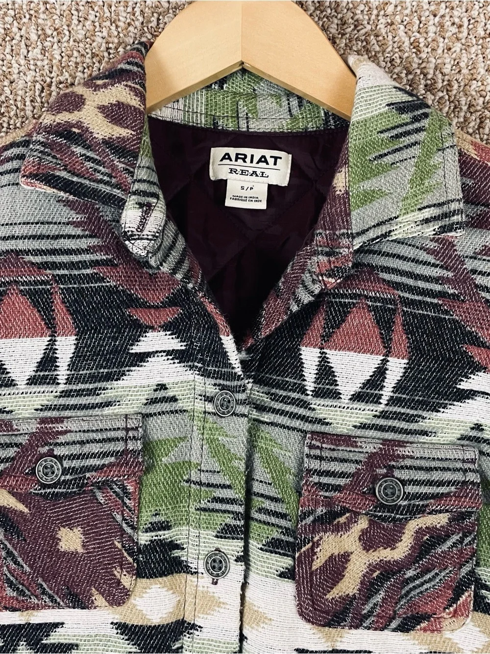 Ariat REAL Jacket Womens Small Red Blue Southwestern Aztec Quilted Lined Shacket